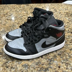Jordan 1 Mid Size 11